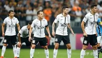 岩壁梦想,少年展望光,辉前程,分分彩,彩票平台,精准投注,高频彩票,在线购彩